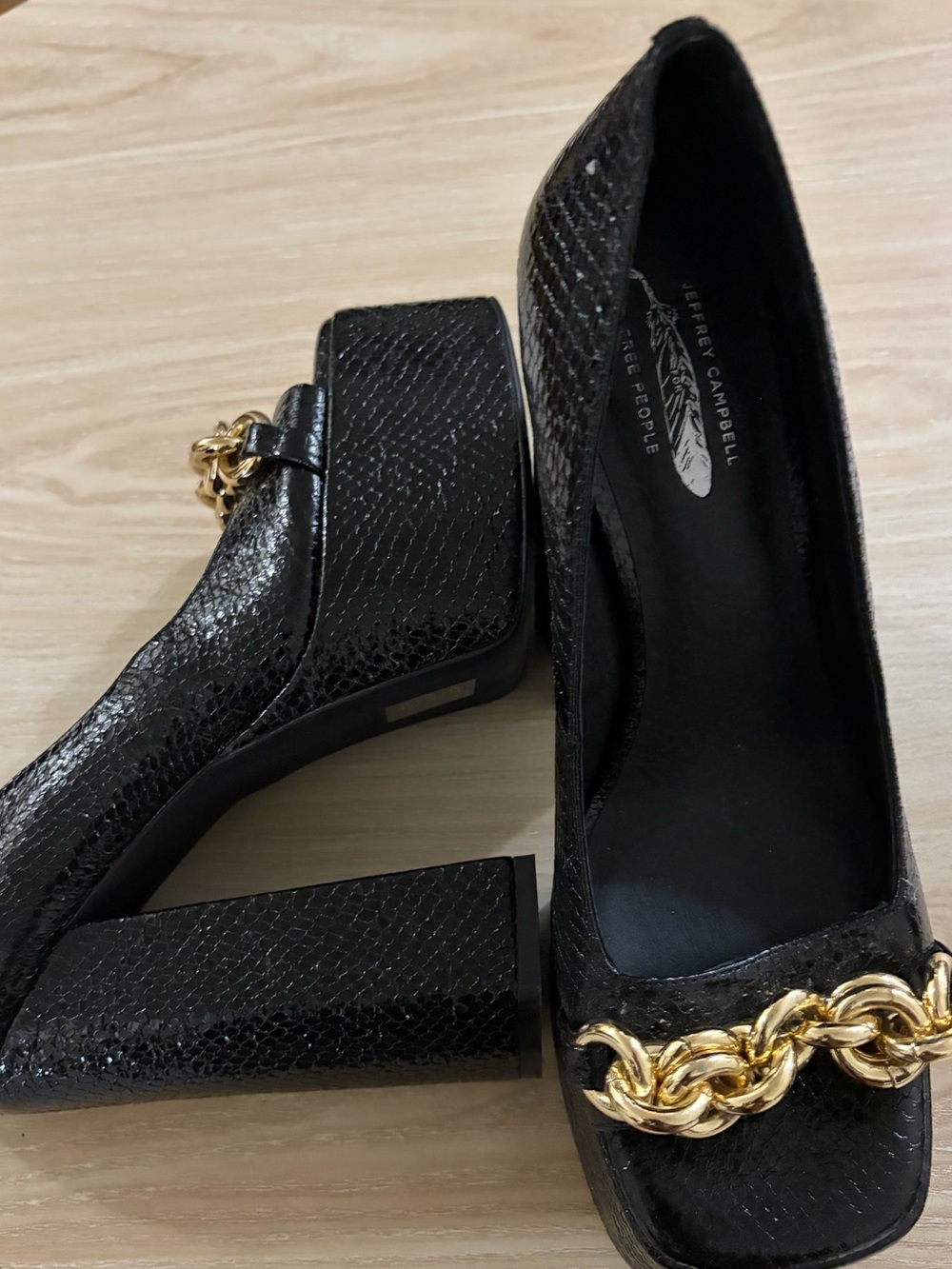 Jeffrey Campbell Black Snakeskin-Block Heel Gold Chain size 7.5